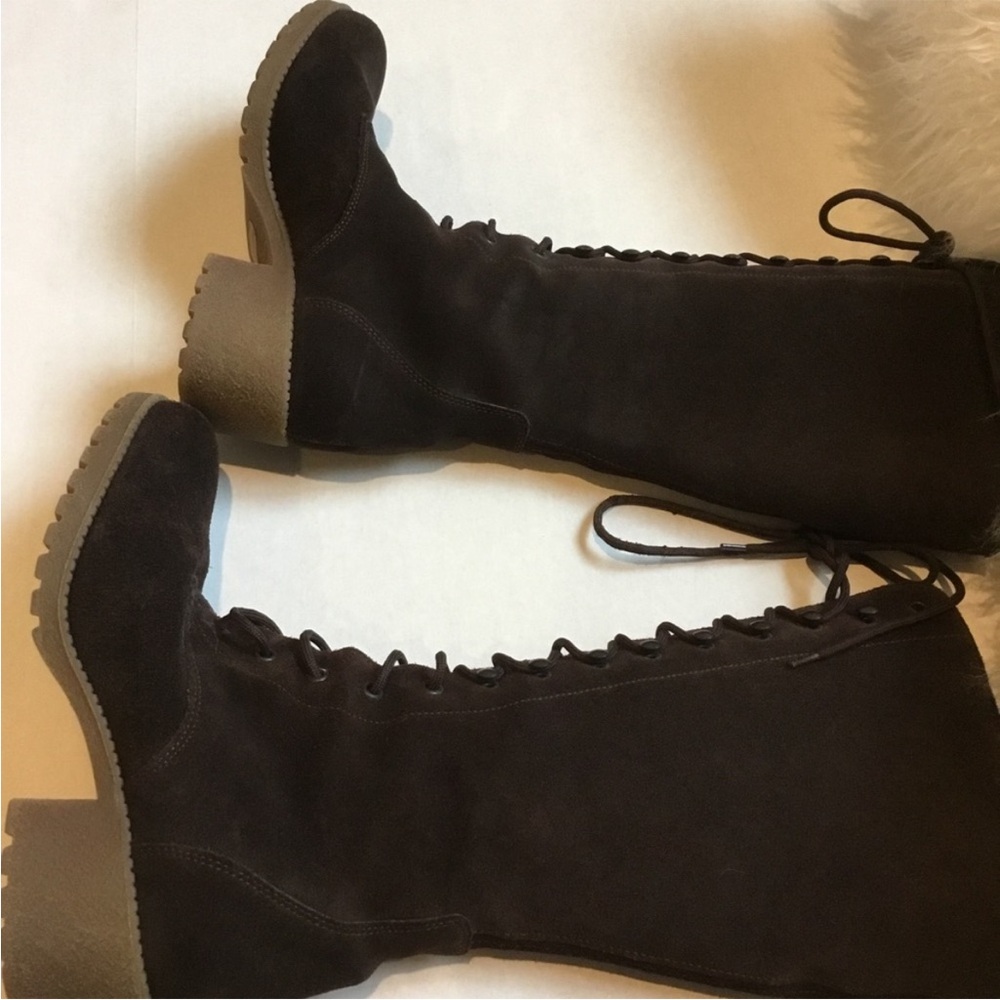 J. Crew Tall Brown Suede Lace Up Boots
Size 7
